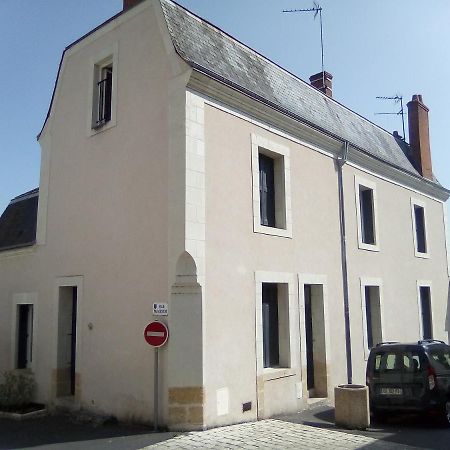 Ferienwohnung Escale Tourangelle Monts Exterior foto